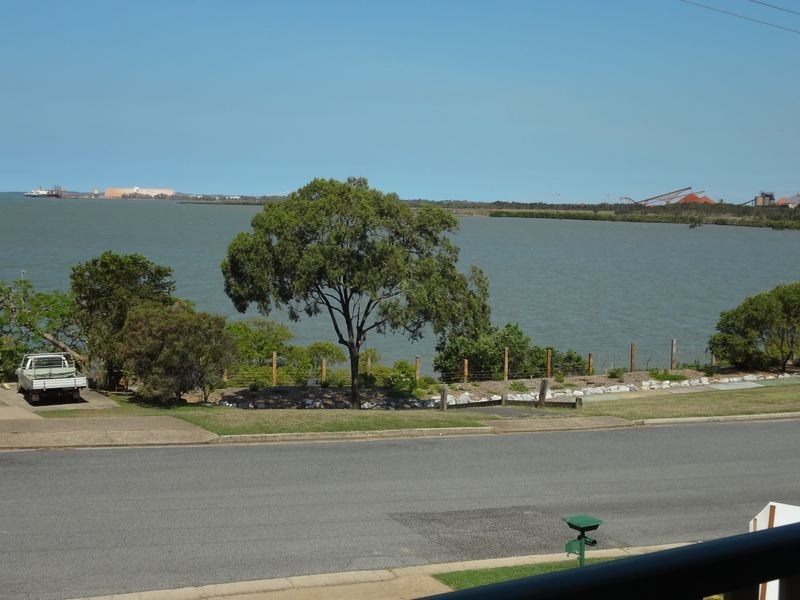 13 The Esplanade, Barney Point QLD 4680