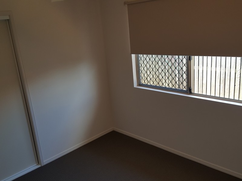 3 Rothbury Place, New Auckland QLD 4680