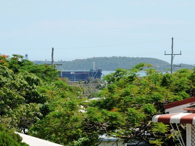 201 Oaka Street, Gladstone QLD 4680