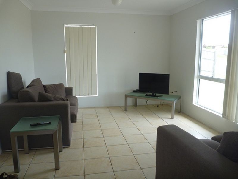 7 Saxonvale Court, New Auckland QLD 4680