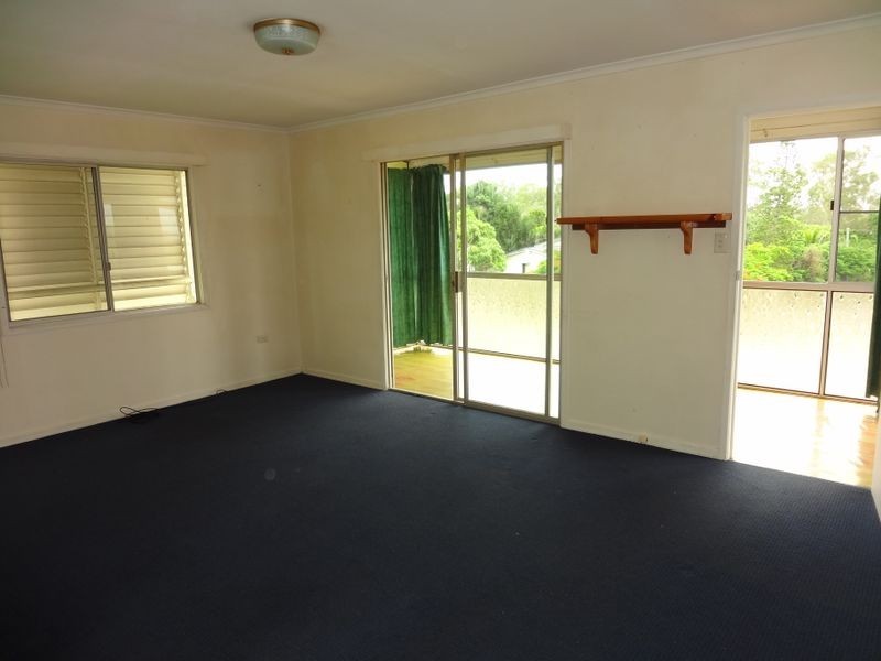 21 Cook Street, West Gladstone QLD 4680