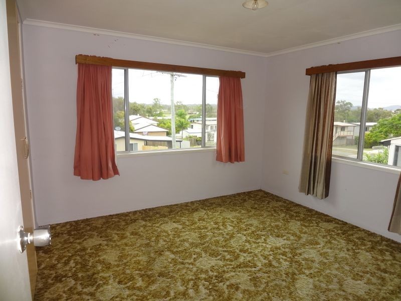 21 Cook Street, West Gladstone QLD 4680