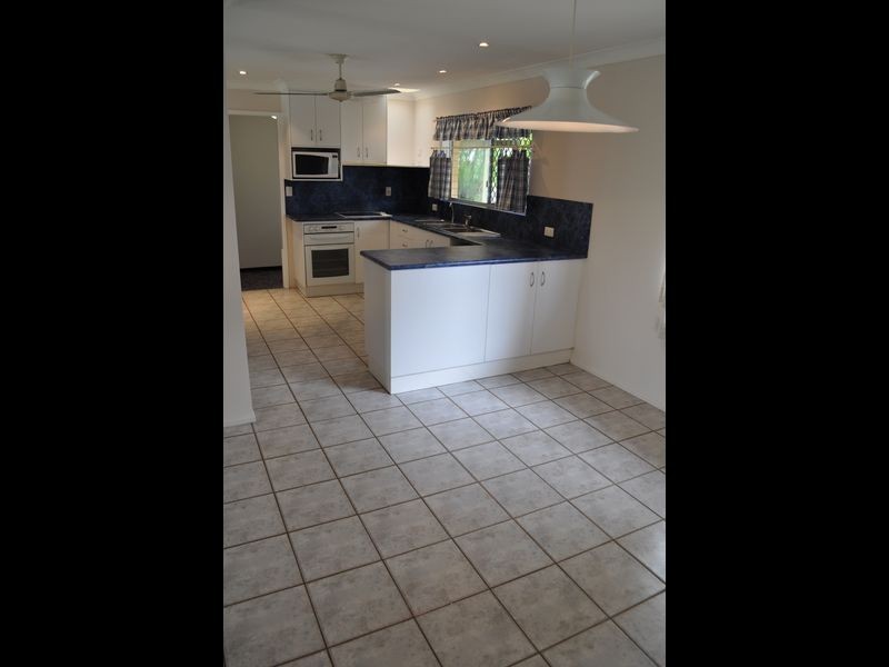 2 Potter Street, Clinton QLD 4680