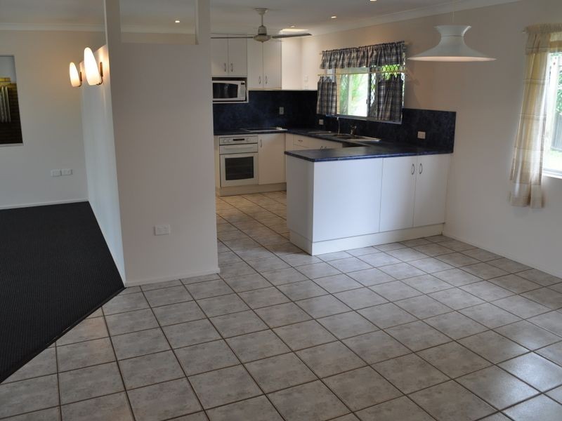 2 Potter Street, Clinton QLD 4680