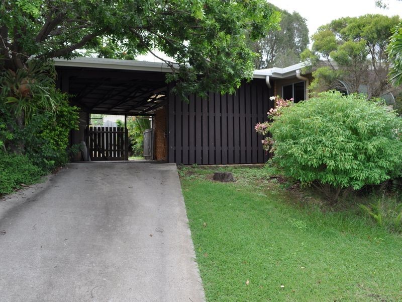 2 Potter Street, Clinton QLD 4680