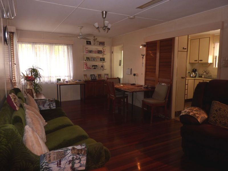 27 Hunter Street, Gladstone QLD 4680
