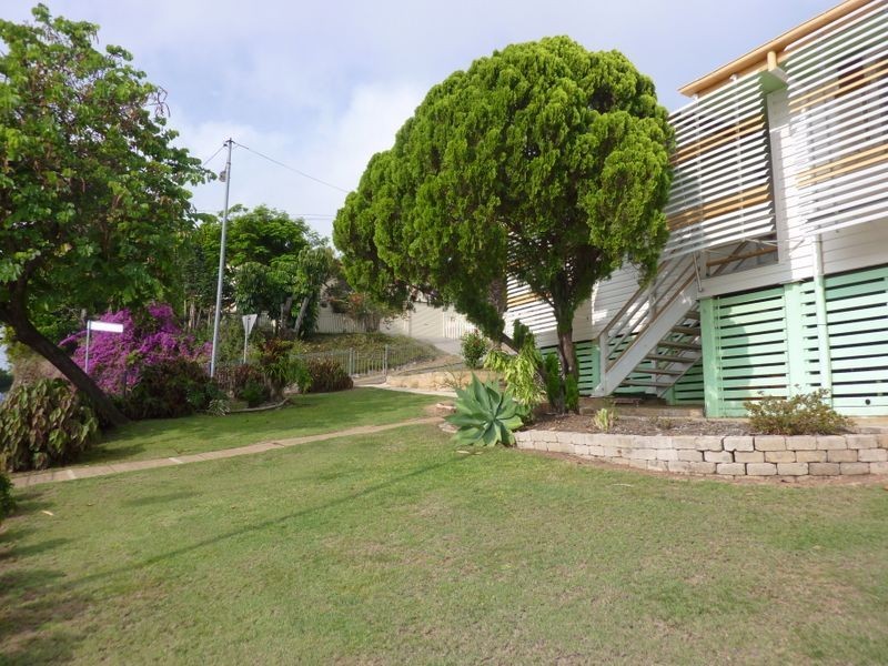 27 Hunter Street, Gladstone QLD 4680