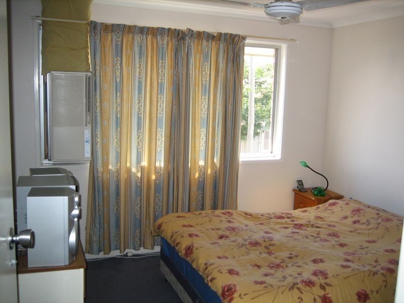 1/71 Off Lane, South Gladstone QLD 4680