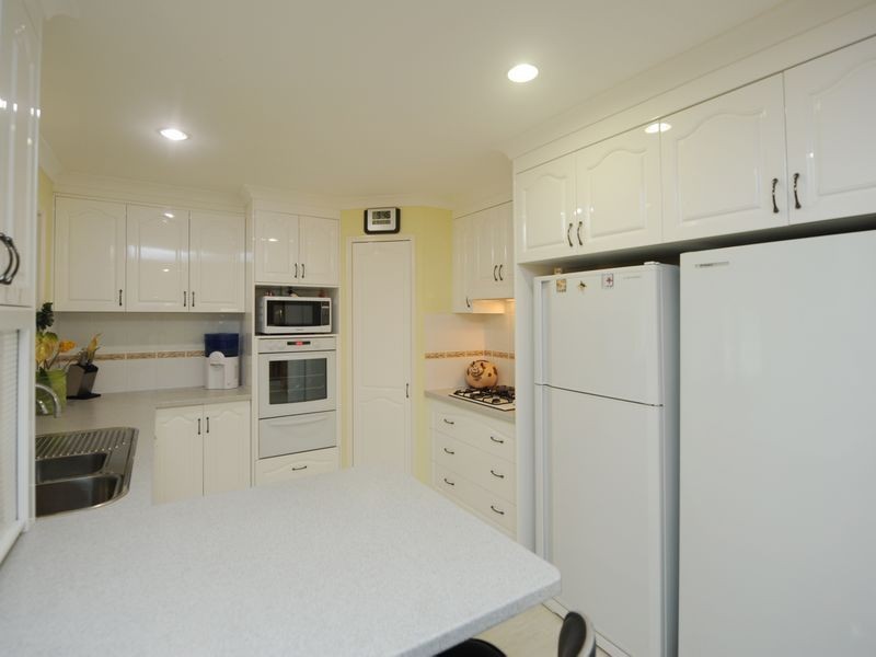 63 Whitbread Road, Gladstone QLD 4680