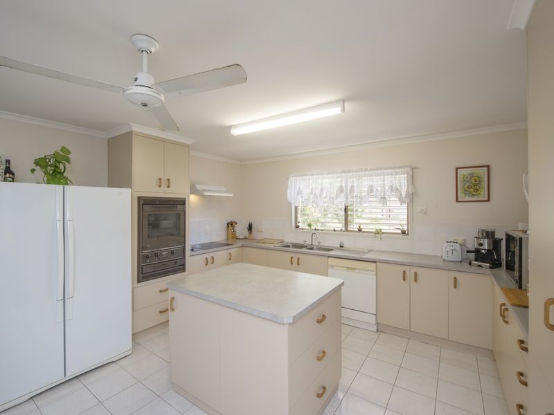 22 Barreenong Street, Glen Eden QLD 4680