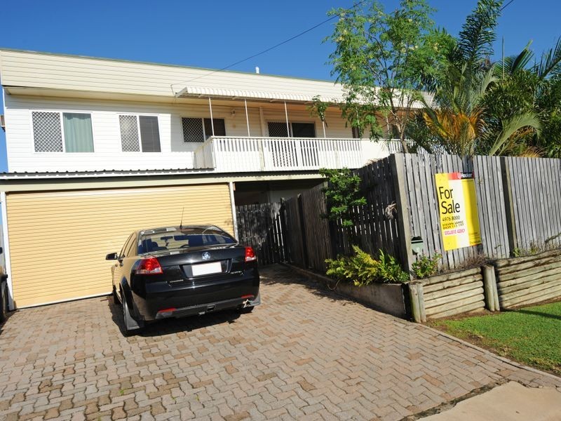 3 Rigby Crescent, West Gladstone QLD 4680