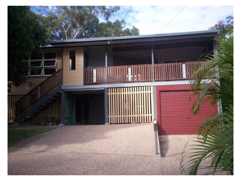 4 Nash Street, West Gladstone QLD 4680