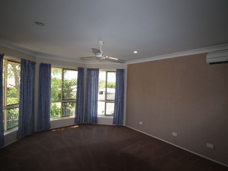 9 Dorinda Close, Clinton QLD 4680