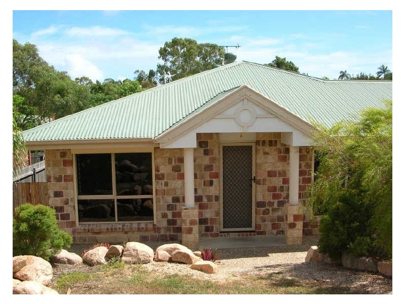 12 DEBORAH STREET, Gladstone QLD 4680