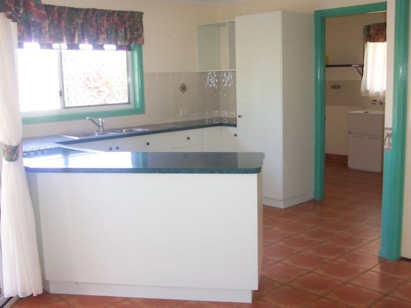 274 J Hickey Avenue, Clinton QLD 4680