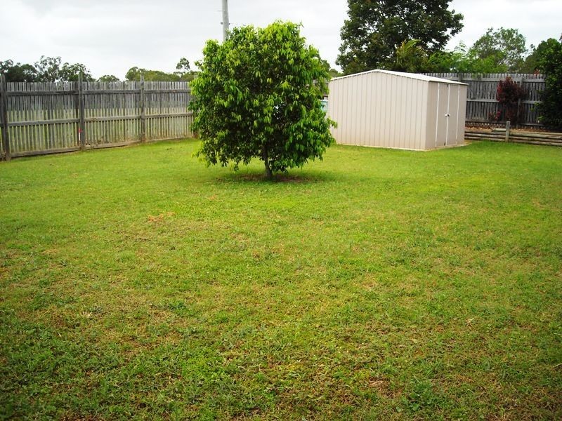 274 J Hickey Avenue, Clinton QLD 4680
