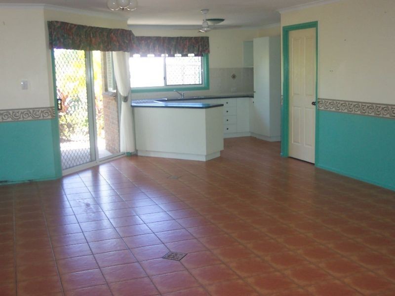 274 J Hickey Avenue, Clinton QLD 4680