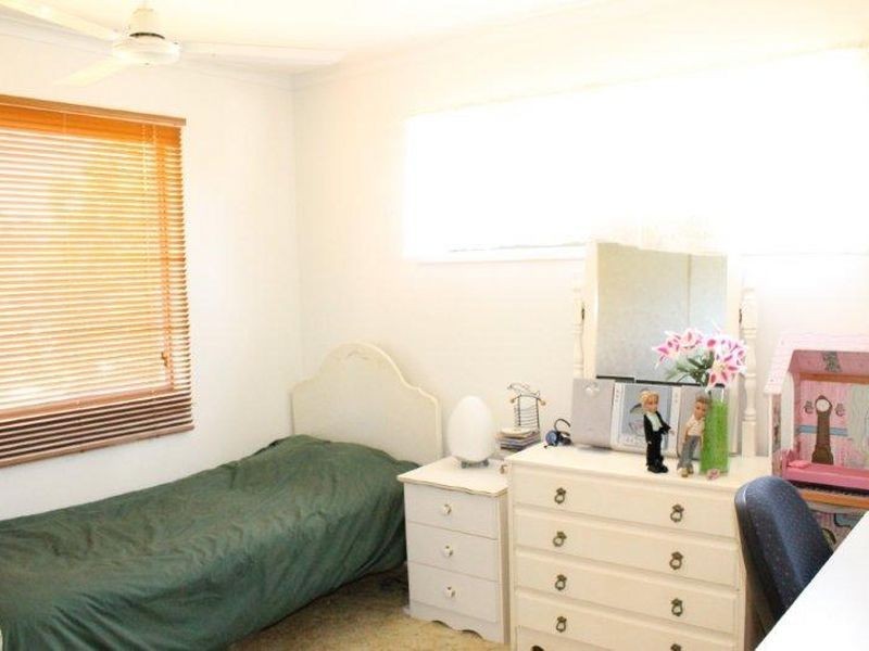 32 Jupiter Street, Gladstone QLD 4680