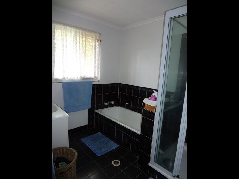 6 Ward Close, Gladstone QLD 4680