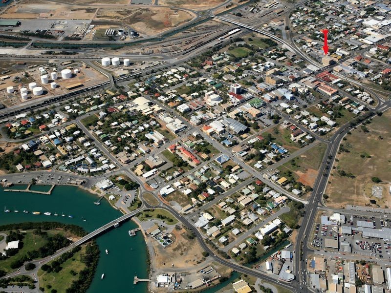 136 Goondoon Street, Barney Point QLD 4680
