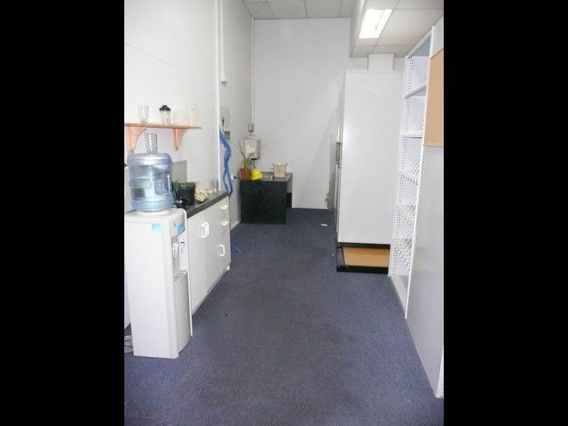 136 Goondoon Street, Barney Point QLD 4680