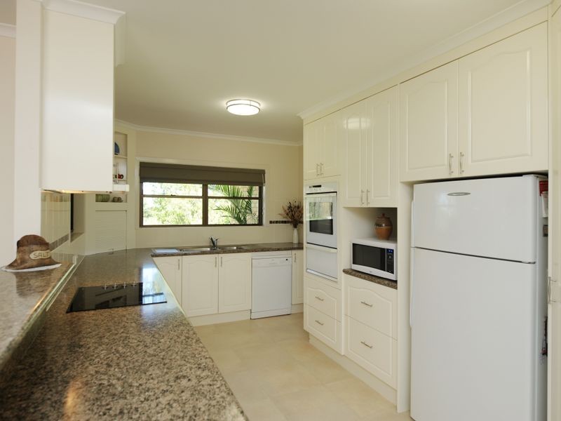 36 Boundary Road, Beecher QLD 4680