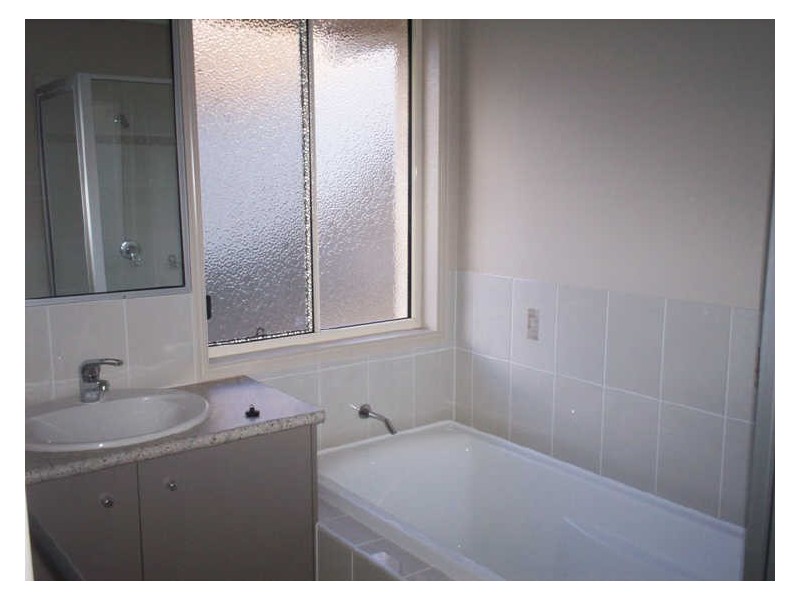 5 Chanel Court, New Auckland QLD 4680