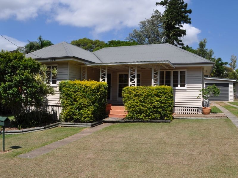 37 Higgins Street, West Gladstone QLD 4680