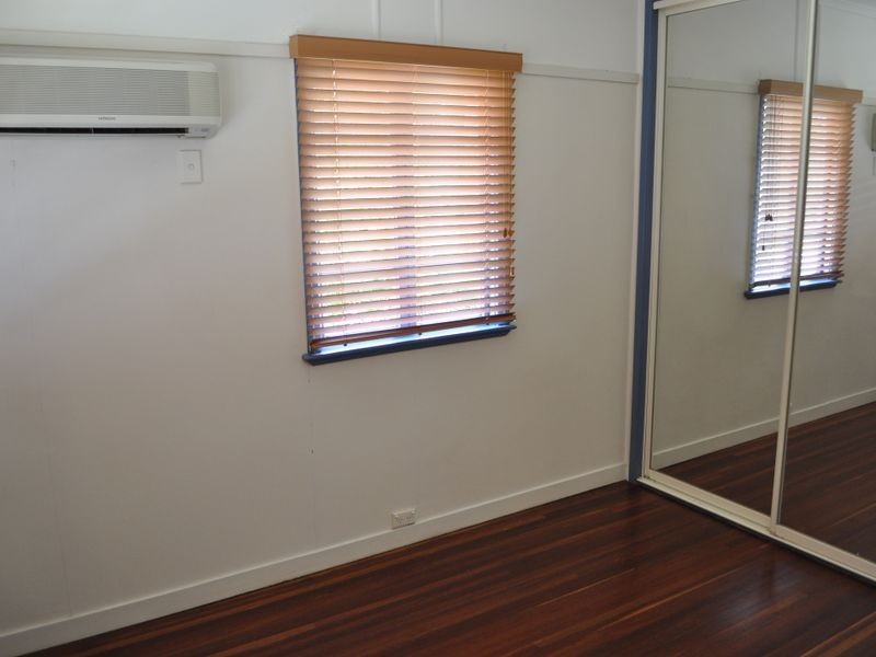 37 Higgins Street, West Gladstone QLD 4680