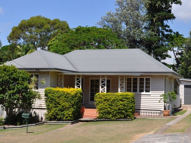 37 Higgins Street, West Gladstone QLD 4680