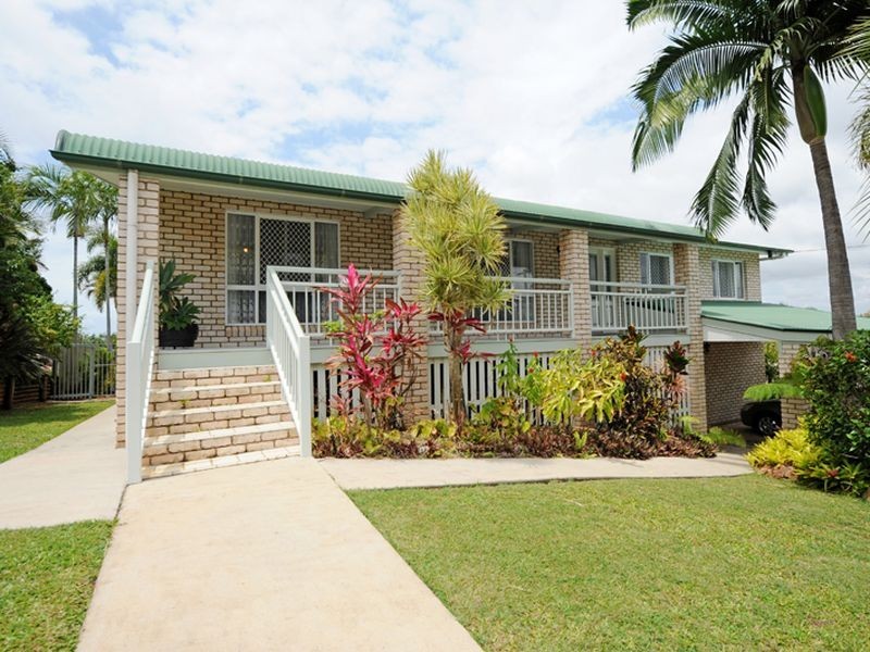 3 Columbia Avenue, Clinton QLD 4680