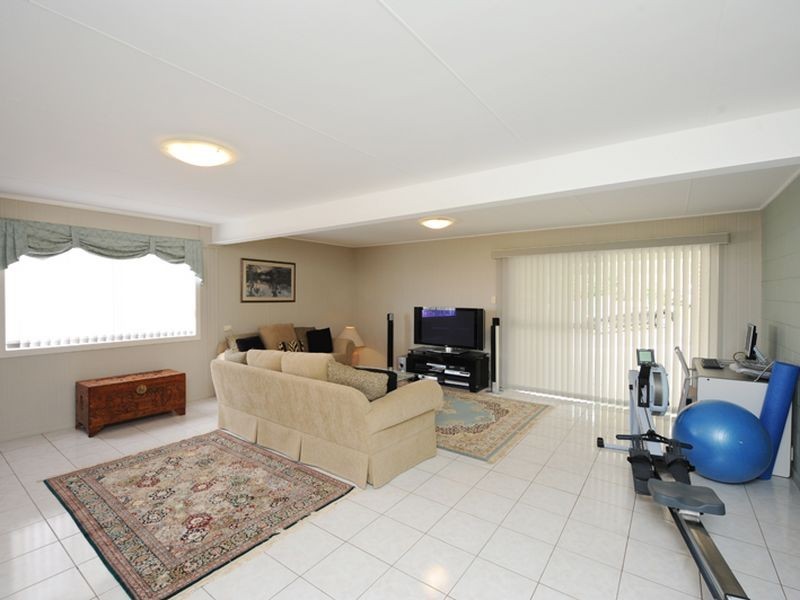 3 Columbia Avenue, Clinton QLD 4680