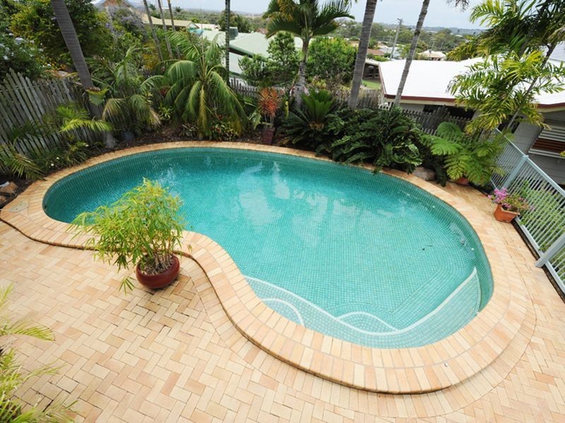 3 Columbia Avenue, Clinton QLD 4680