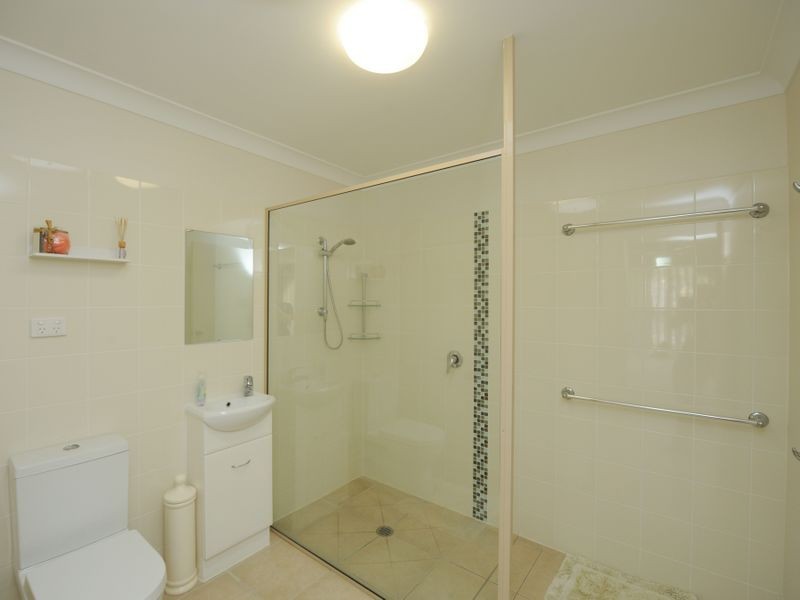 51 Aramac Drive, Clinton QLD 4680