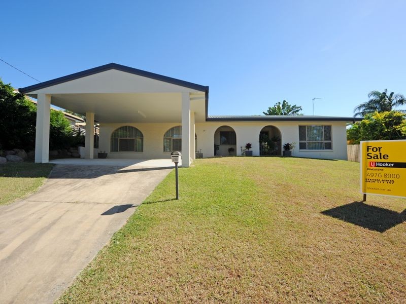 51 Aramac Drive, Clinton QLD 4680