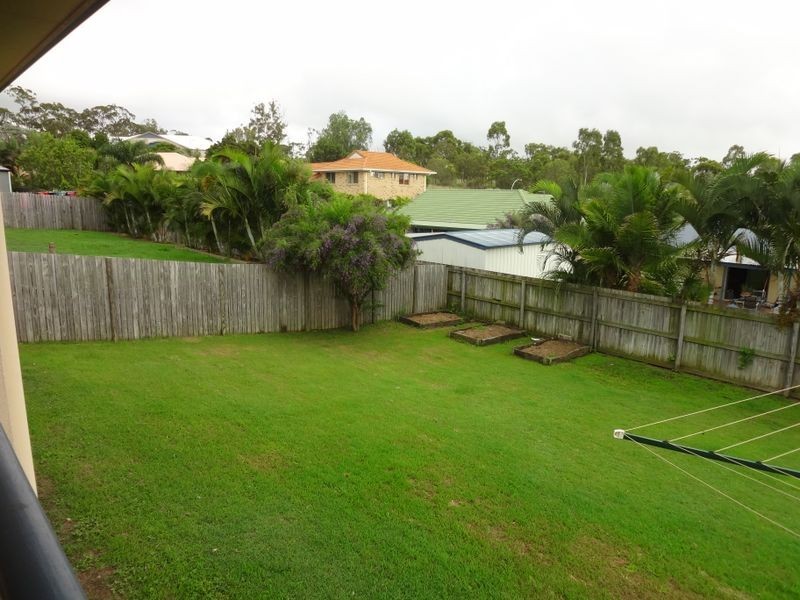 8 Stitt Close, Glen Eden QLD 4680