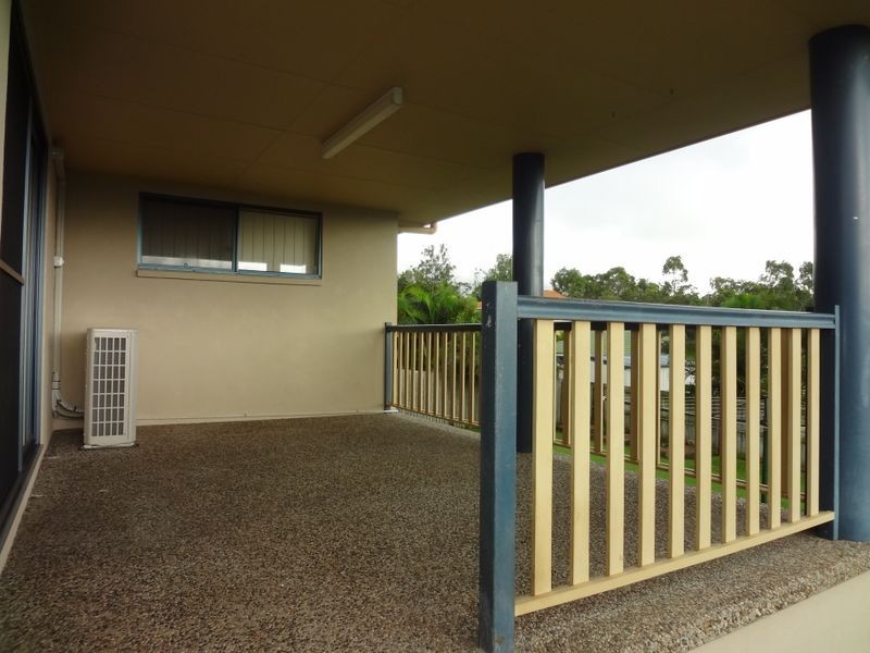 8 Stitt Close, Glen Eden QLD 4680