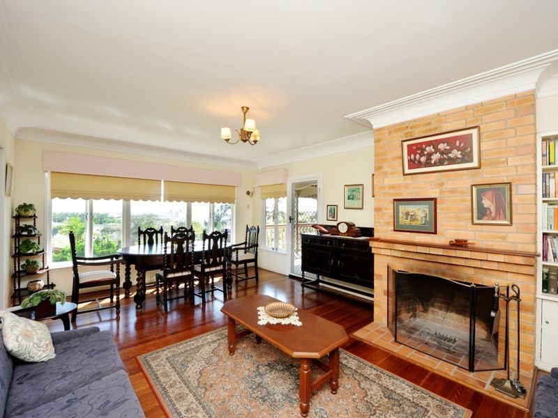 40 Auckland Street, Barney Point QLD 4680