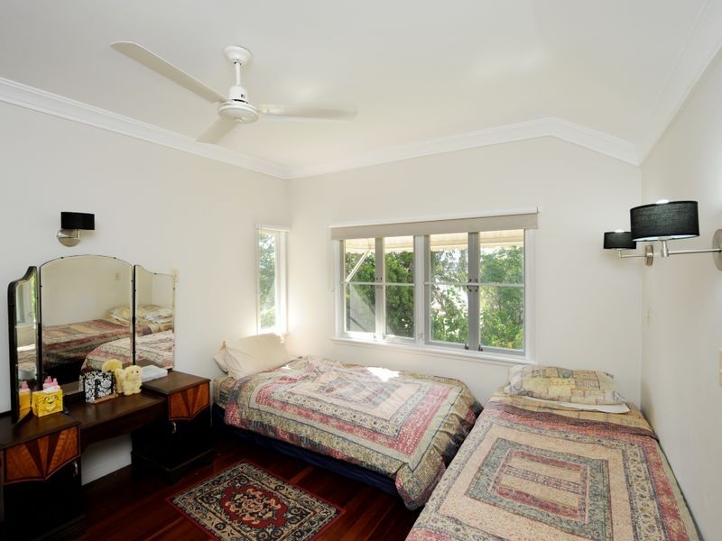 40 Auckland Street, Barney Point QLD 4680