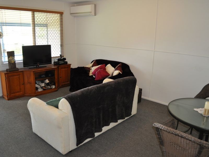 81 Ann Street, South Gladstone QLD 4680