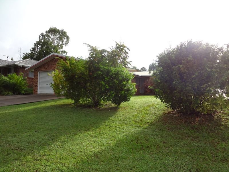 26 Mercury Street, Toolooa QLD 4680