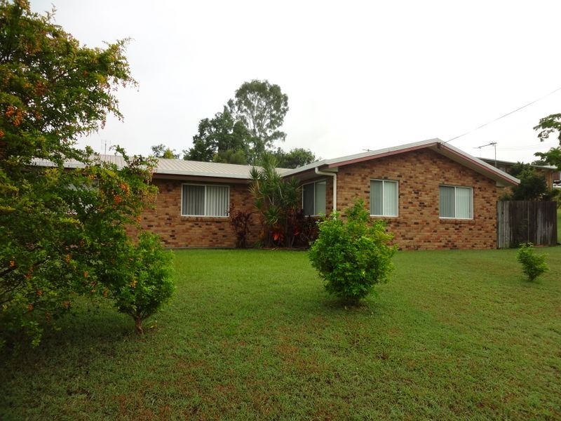26 Mercury Street, Toolooa QLD 4680