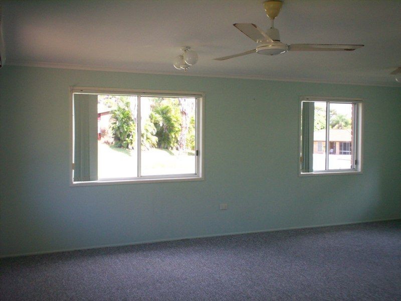26 Mercury Street, Toolooa QLD 4680