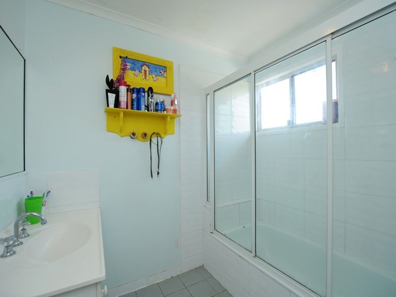 12 Watson Close, South Gladstone QLD 4680