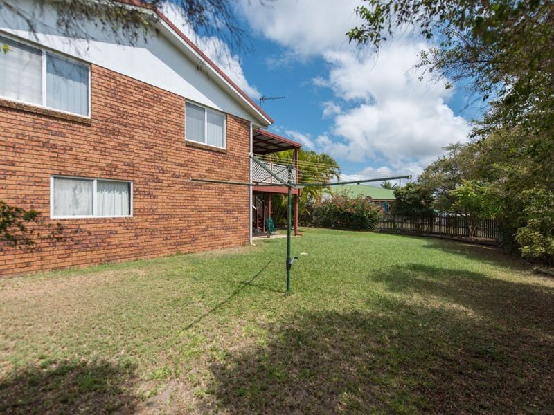 18 Deborah Street, Glen Eden QLD 4680