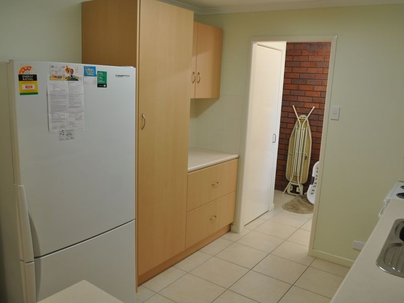 1 & 2/2 Apollo Drive, Clinton QLD 4680