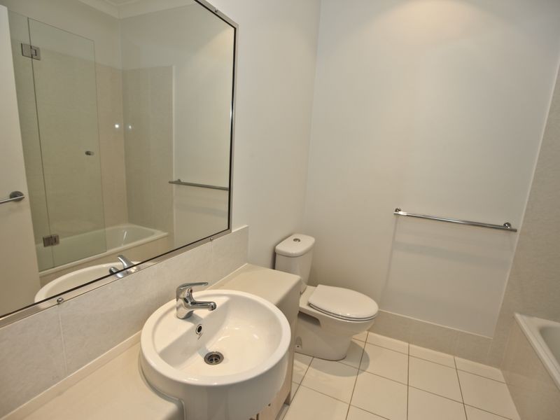 5/10 Nothling Street, New Auckland QLD 4680