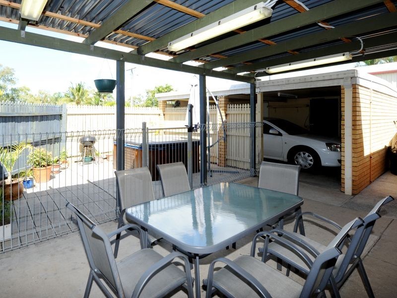 3 Apollo Drive, Clinton QLD 4680
