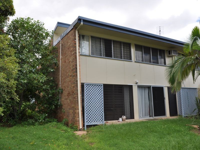 10/21 Charles Street, West Gladstone QLD 4680