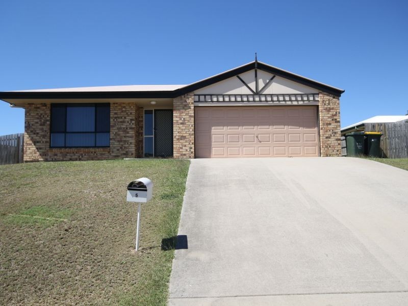 5 Dorinda Close, Clinton QLD 4680